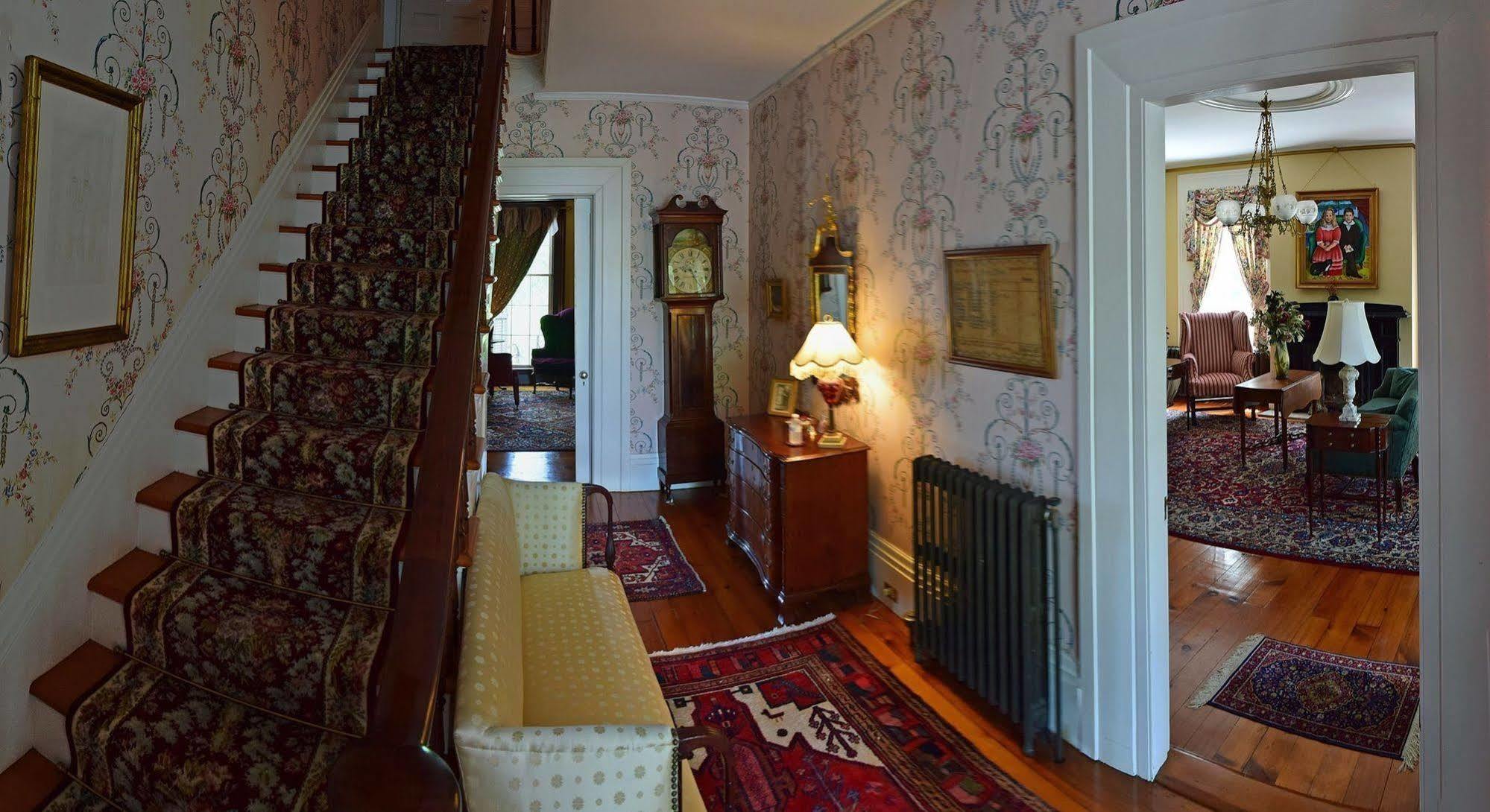 Oakcliff Bed And Breakfast Halfmoon Kültér fotó